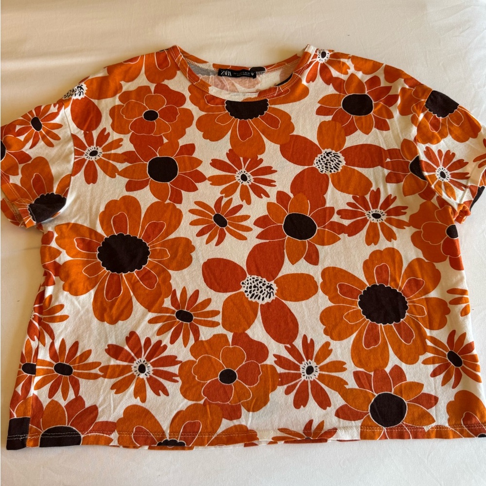Zara cropped floral t shirt